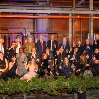 Max 0357 i premiati con la giuria e la famiglia nonino
