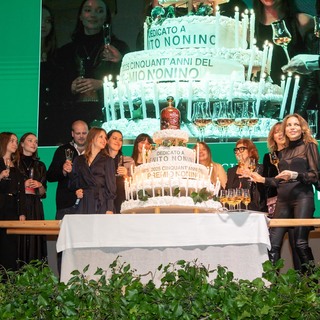 Max 0695 torta per i 50 anni del premio nonino 1975 2025