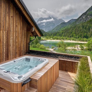Milka garden suite jacuzzi view   claudio parada nunez