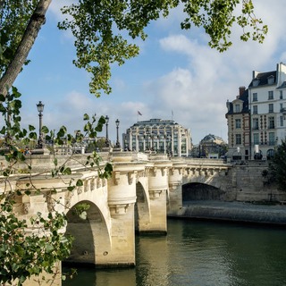 0 cheval blanc paris  fac%cc%a7ade anais boileau