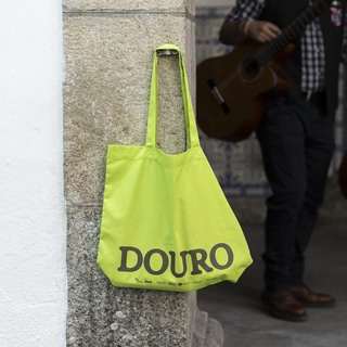 Host douro almoc%cc%a7arada  31  alvaromartino