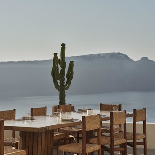 Miltos greek table 4
