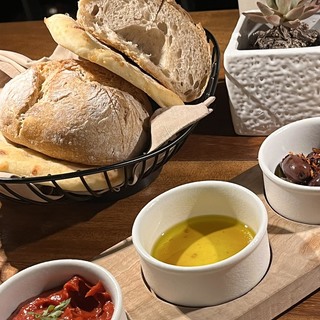 Miltos greek table 21